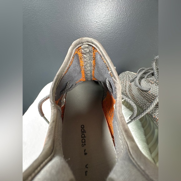 Yeezy Boost 350 V2 ‘Beluga’ | Size 11.5M - Picture 8 of 14